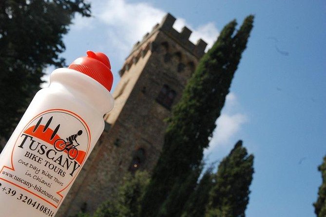 Tuscany Bike Tours Through the Chianti Hills with Wine Tasting - What lunch is like at the villa