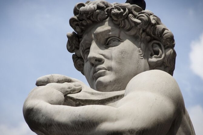 Tuscany Comfort Day Tour from Rome with Wine & Lunch - What the included Tuscan lunch is like