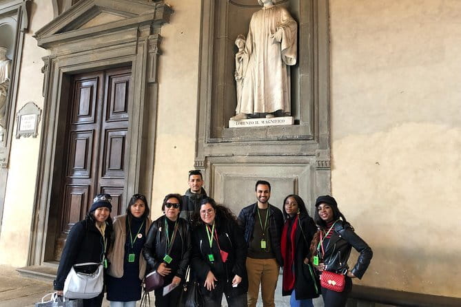 Uffizi Gallery Small Group Tour with Guide - Security and priority entry