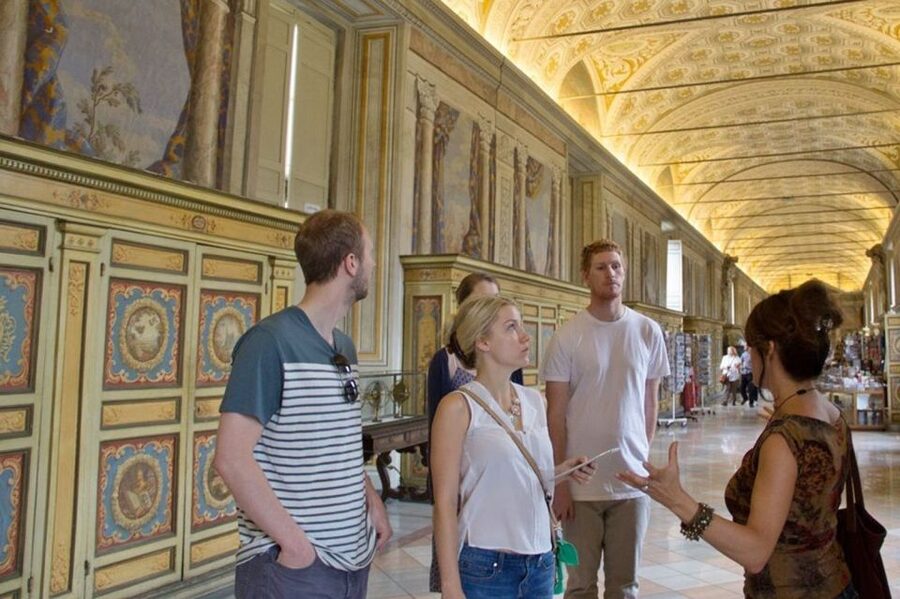 Vatican: Early Entry to Museums, Sistine Chapel & St Peter's - Group size, pace, and physical demands