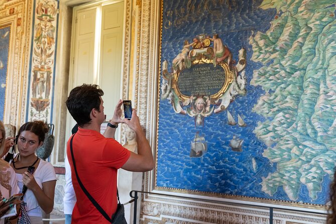 Vatican Museums, Sistine Chapel & St Peter’s Basilica Guided Tour - What the guides add to the experience