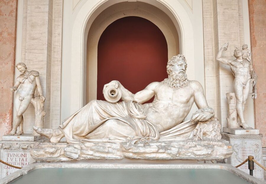 Vatican: Museums Sistine Chapel & St. Peter's Basilica Tour - Meeting point and timing details