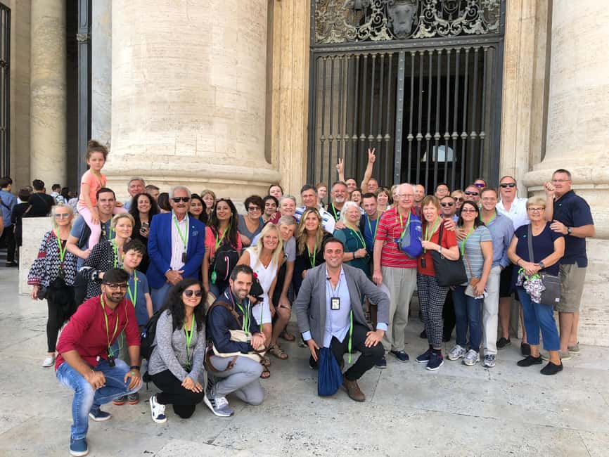 Vatican, Sistine Chapel & St. Peter's Skip-the-Line Tour - A small group with a human guide