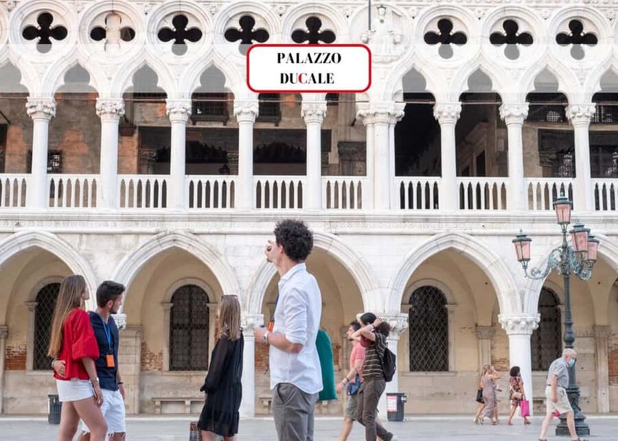 Venice: Doge's Palace, Bridge of Sighs & Prisons Guided Tour - Key points at a glance
