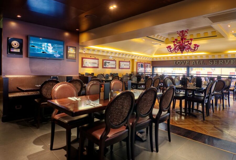 Venice: Hard Rock Cafe with Set Menu for Lunch or Dinner - Is $36 good value in central Venice?