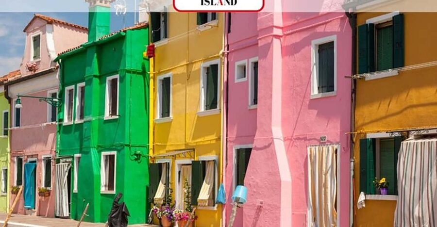 Venice Islands: Murano Glass & Burano Colors Guided Visit - Murano in one hour: glass, canals, and small shops