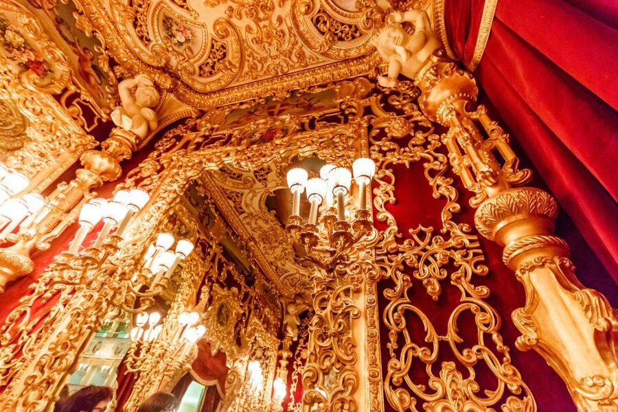 Venice: La Fenice Opera House Entry Ticket with Audio Guide - Accessibility and practical comfort