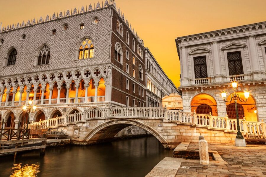 Venice: Lords of the Night Prison’s Palace Cells & Tortures - Dark cells and graffiti from inmates
