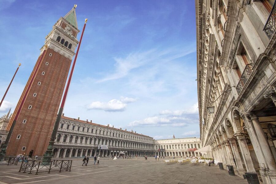 Venice: Morning Walking Tour - From Campo Santa Maria Formosa to the doges’ church