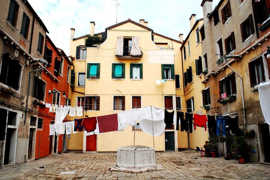 Venice: Morning Walking Tour - The Scuola Grande di San Marco and the Captains of Fortune
