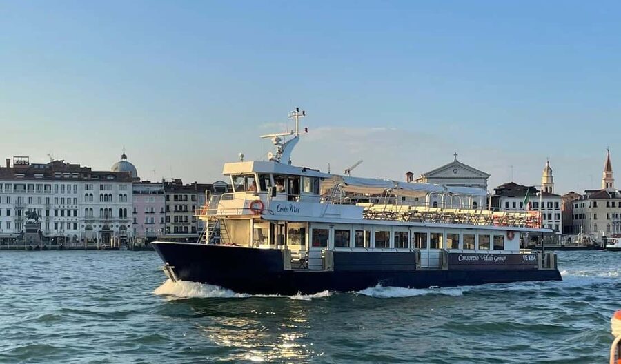 Venice: Murano and Burano Half-Day Lagoon Trip - The boat ride across the Venetian Lagoon