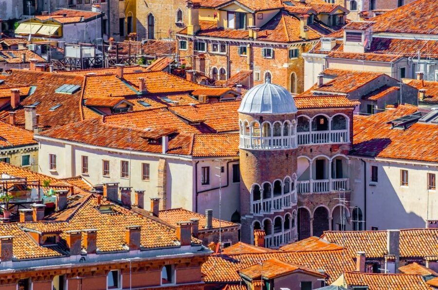 Venice: Palazzo Contarini del Bovolo Entrance Ticket - Finding the palace in Venice’s narrow lanes