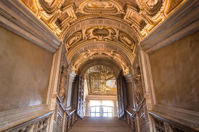 Venice's Best: Basilica, Doge's Palace, Gondola & History Gallery - Timing, weather, and practical snags