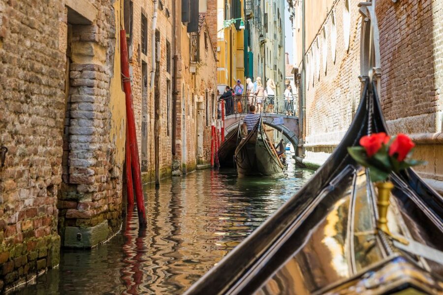 Venice: Shared Gondola Ride Across the Grand Canal - Why the Shared Format Can Be Good Value