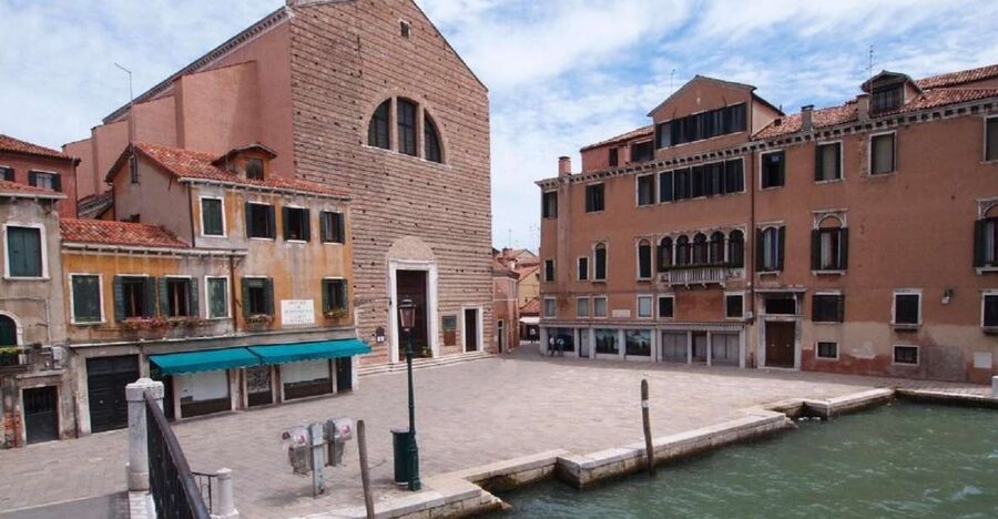 Venice: Sightseeing Tour with a Local expert - Key points at a glance