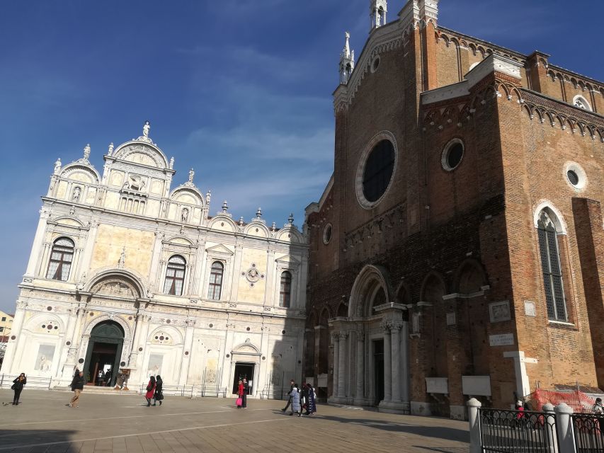 Venice: Sightseeing Tour with a Local expert - Campo San Rocco and the San Polo district