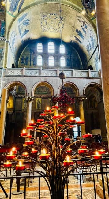 Venice: St. Mark's Basilica, Terrace, and Pala d’Oro Entry - Collecting your ticket near San Zaccaria