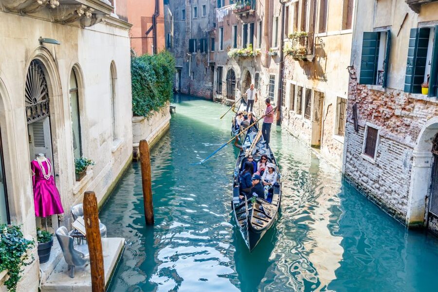Venice: Traditional Shared Gondola Ride - Key points to know before you book