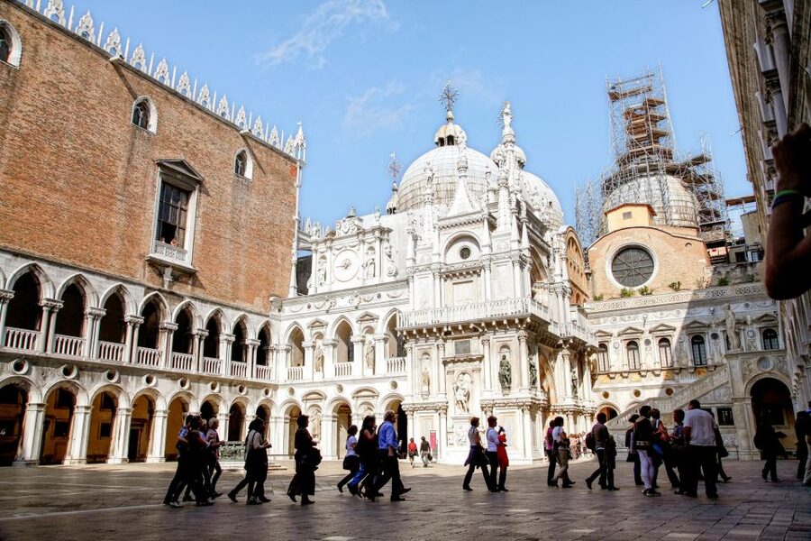Venice: Walking tour, Doge Palace, & St. Mark's Basilica - Doge’s Palace, from state rooms to Casanova’s cell