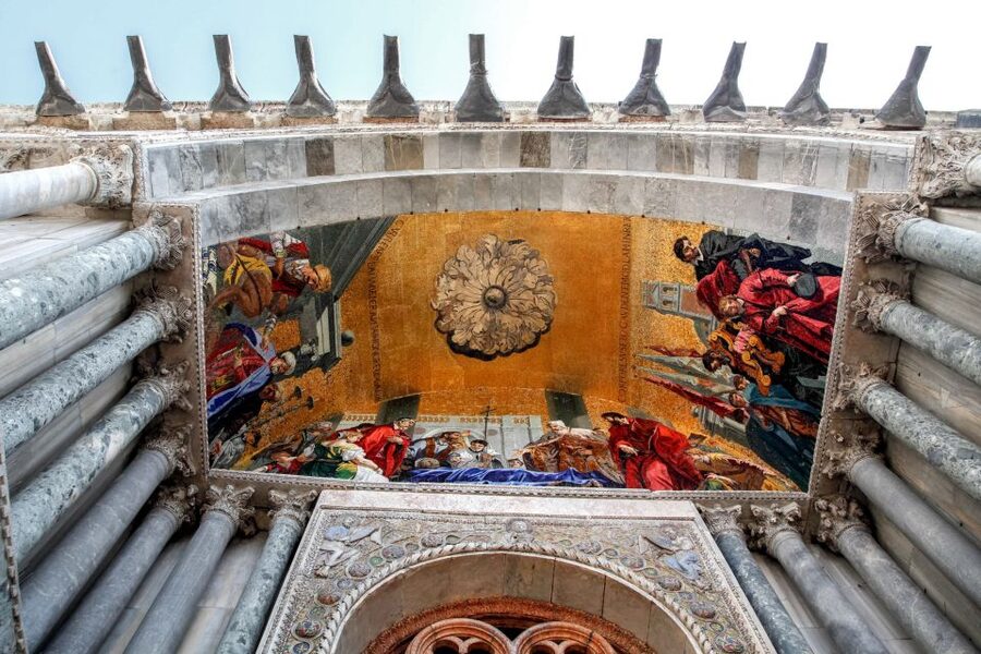 Venice: Walking tour, Doge Palace, & St. Mark's Basilica - The walking route beyond St. Mark’s Square