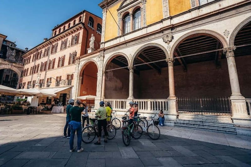 Verona: Classic and Hidden Gems Bike Tour - Key points at a glance
