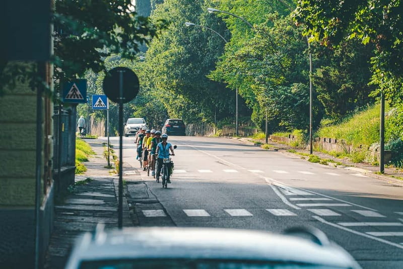 Verona: Classic and Hidden Gems Bike Tour - What riding in Verona is really like