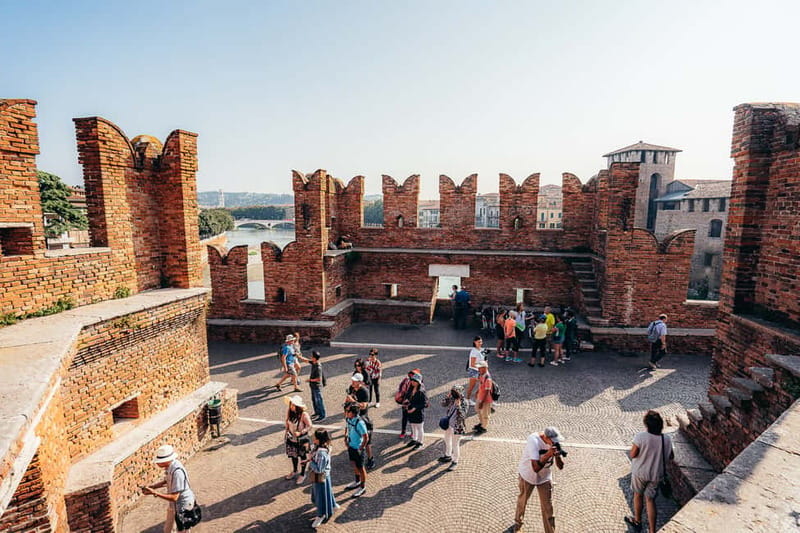 Verona: Classic and Hidden Gems Bike Tour - Roman Verona, including Ponte Pietra