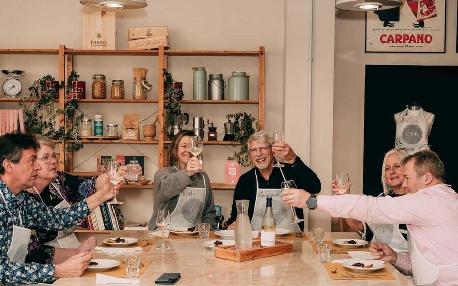 Verona: Hands-on Fresh Pasta and Tiramisù Cooking Class - Timing, Group Size, and Booking Flexibility