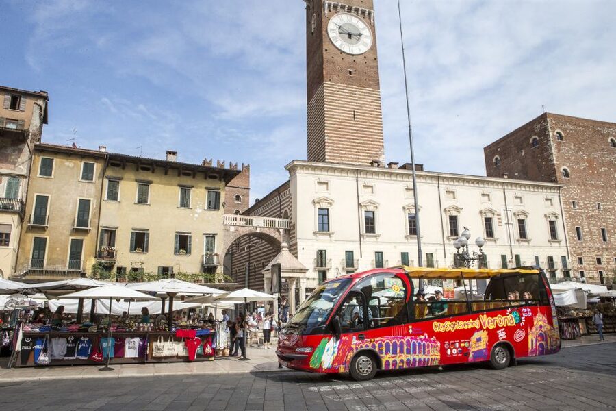 Verona: Hop-on Hop-off Tour 24 or 48-Hour Ticket - Comfort, weather, and the small practical details