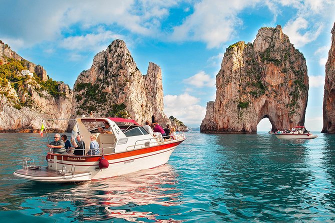 Very Small Group Capri Boat Excursion with Transfer from Positano - The first surprise: Positano is only the pickup point