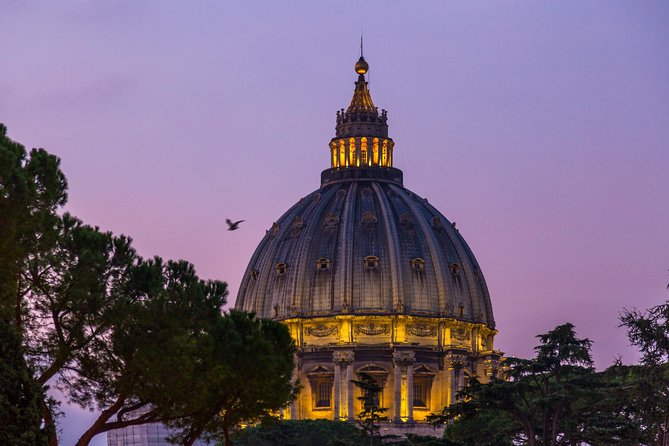 VIP Vatican Breakfast and Guided Tour with Sistine Chapel Access - St. Peter’s Basilica and the limits of priority entry