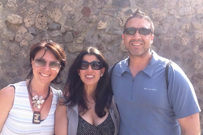 Visit in Pompeii - Pompeii Private Tour with Ada - Reading Roman daily life in the ruins