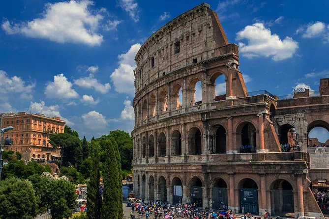 Wonders of The Colosseum Tour - Meeting near the Colosseum Metro station